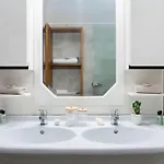Harmony Luxury Private