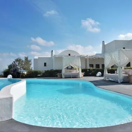 Villa Harmony Luxury Private Fira (Santorini)
