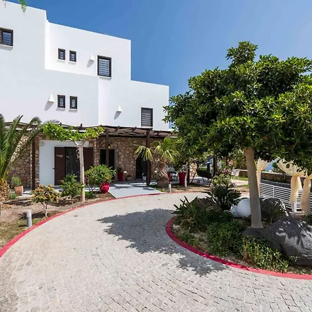 Villa Harmony Luxury Private Fira (Santorini)
