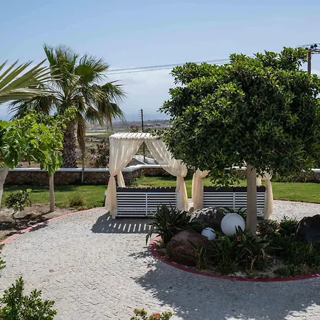 Harmony Luxury Private Fira (Santorini)