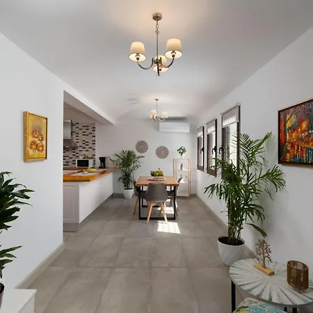 Harmony Luxury Private *