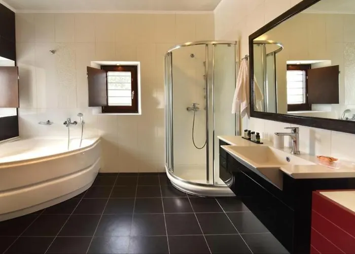 Villa Harmony Luxury Private Fira (Santorini)