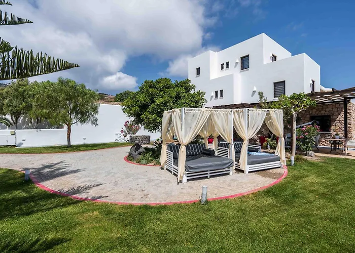 Harmony Luxury Private Fira (Santorini)