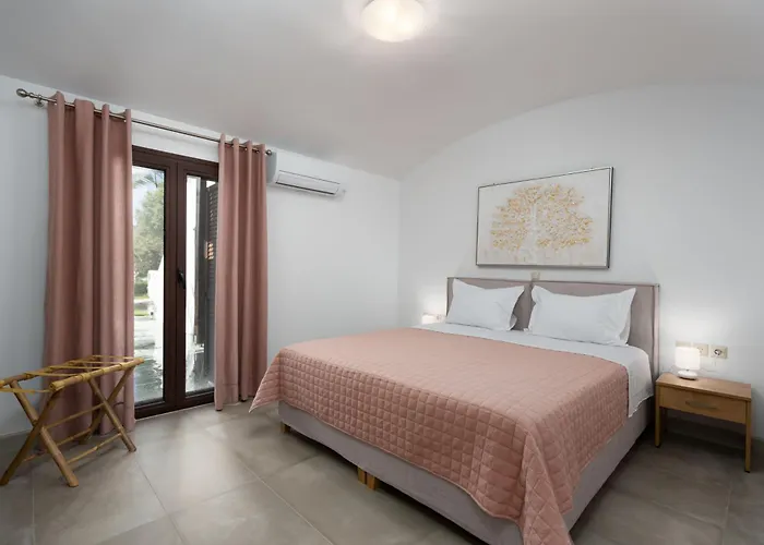 Harmony Luxury Private Villa *