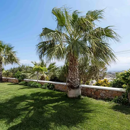 Harmony Luxury Private * Fíra