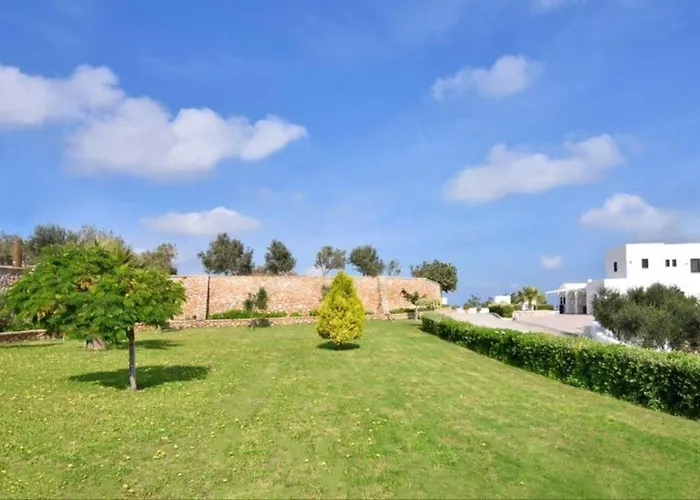 Harmony Luxury Private فيلة ثيرا